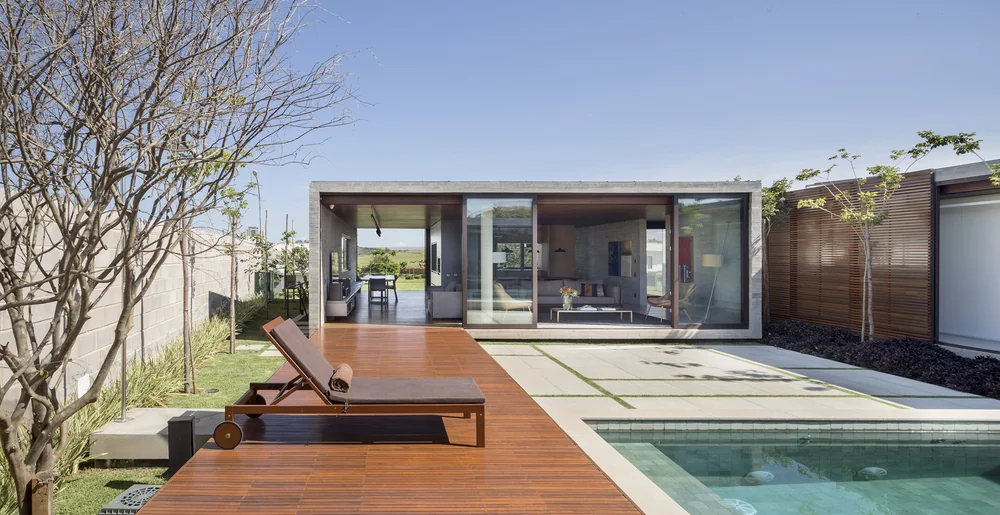 Casa Güths, deck y piscina